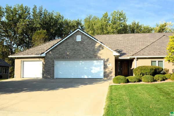 865 CROOKED TREE LN, DAKOTA DUNES, SD 57049 - Image 1