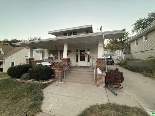 2001 WEST ST, SIOUX CITY, IA 51103 - Image 1