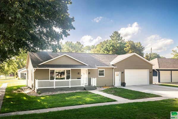 426 DELAWARE AVE SW, ORANGE CITY, IA 51041 - Image 1