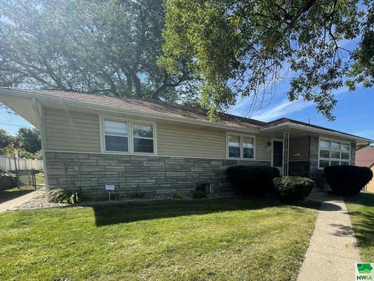 1805 S POMEGRANITE ST, SIOUX CITY, IA 51106 - Image 1