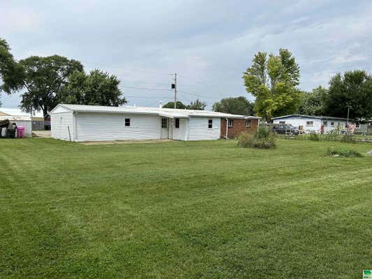 114 LENEVE ST, NO. SIOUX CITY, SD 57049, photo 5 of 24