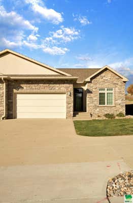 6349 WHISPERING CREEK DR, SIOUX CITY, IA 51106 - Image 1