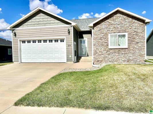 1219 ROCKWELL TRL, VERMILLION, SD 57069 - Image 1