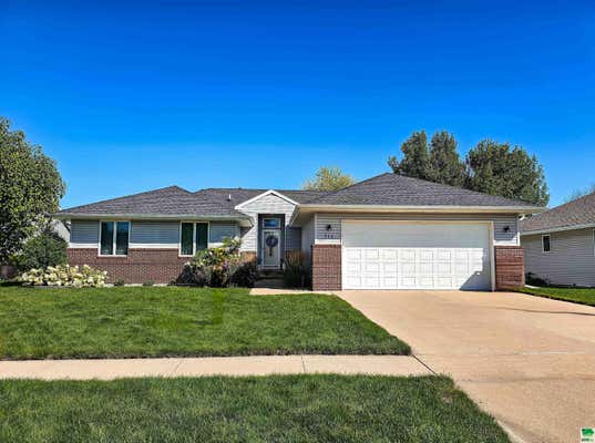 213 TOPAZ DR, SERGEANT BLUFF, IA 51054 - Image 1