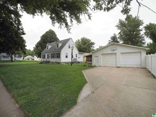 3505 41ST ST, SIOUX CITY, IA 51108, photo 2 of 31