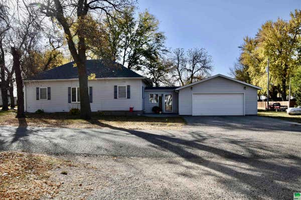 681 POPLAR ST, OCHEYEDAN, IA 51354 - Image 1