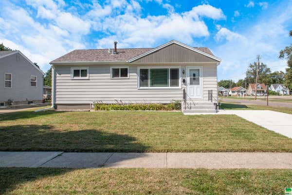 2725 CENTER ST, SIOUX CITY, IA 51103 - Image 1