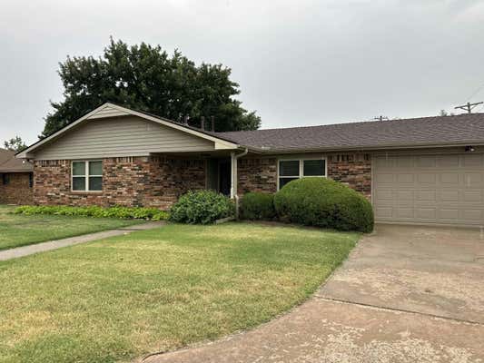 719 VILLA DR, WATONGA, OK 73772 - Image 1