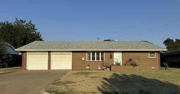 509 N MANNING DR, HENNESSEY, OK 73742 - Image 1