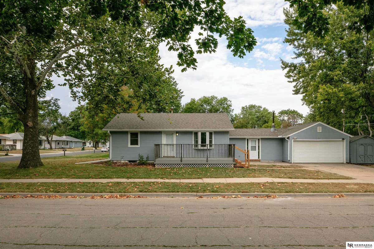 3301 N 46TH ST, LINCOLN, NE 68504, photo 1 of 29