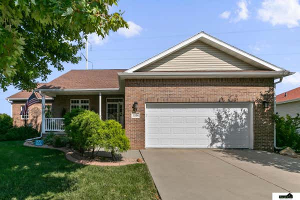 5524 BARRINGTON PARK DR, LINCOLN, NE 68516 - Image 1