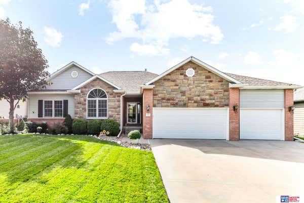 7725 TROPP RIDGE DR, LINCOLN, NE 68512 - Image 1