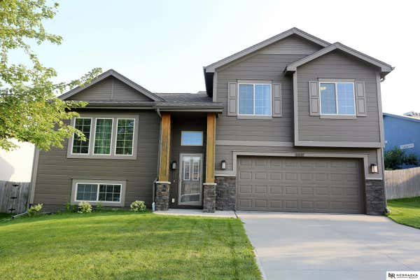 6631 MICHAEL CIR, PAPILLION, NE 68133 - Image 1