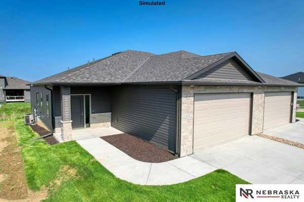 2805 KINGS CORNER DR, LINCOLN, NE 68516 - Image 1