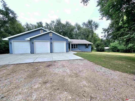 820 ALICE AVE, YORK, NE 68467 - Image 1