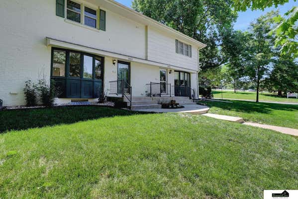 5424 CANTERBURY LN, LINCOLN, NE 68512 - Image 1