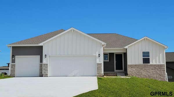 6430 PARK CREST DR, PAPILLION, NE 68157 - Image 1