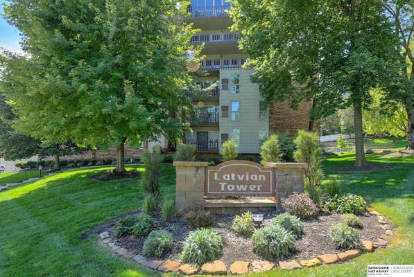 3003 PADDOCK RD APT 721, OMAHA, NE 68124 - Image 1