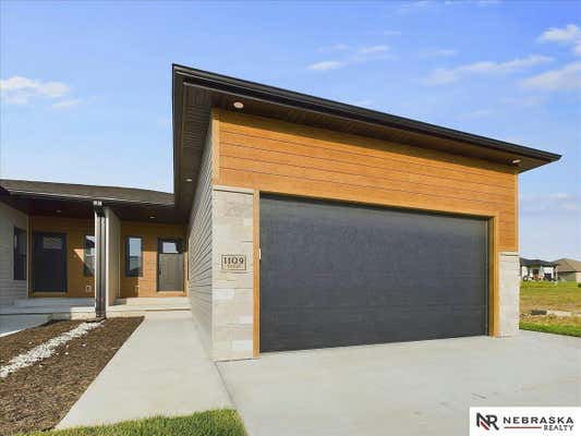 1109 TITAN DR, HICKMAN, NE 68372 - Image 1