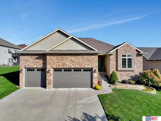 8158 WINDMILL DR, LINCOLN, NE 68507 - Image 1