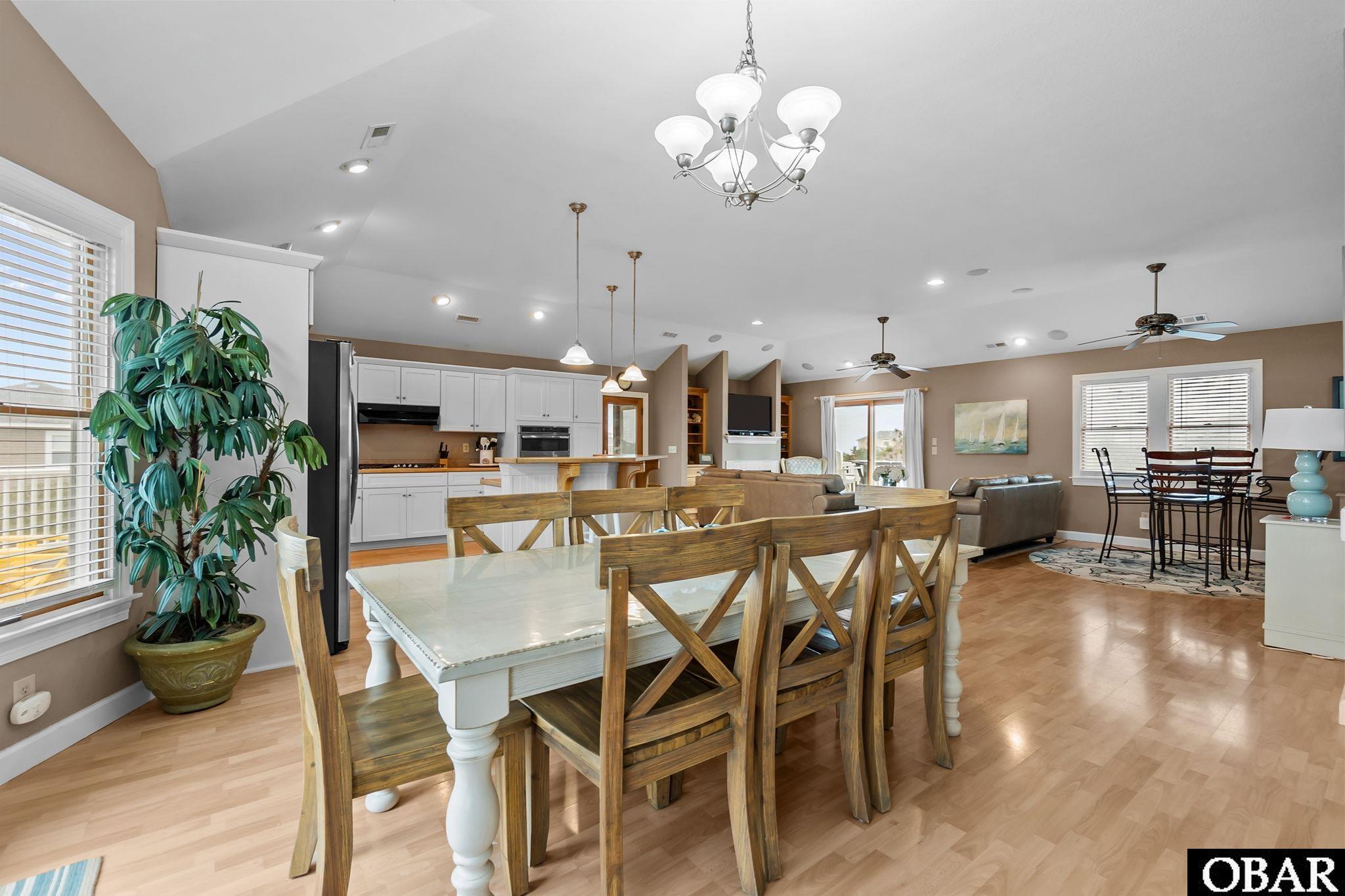 Corolla, North Carolina, 27927, United States, 6 Bedrooms Bedrooms, ,6 BathroomsBathrooms,Residential,Active,1944104