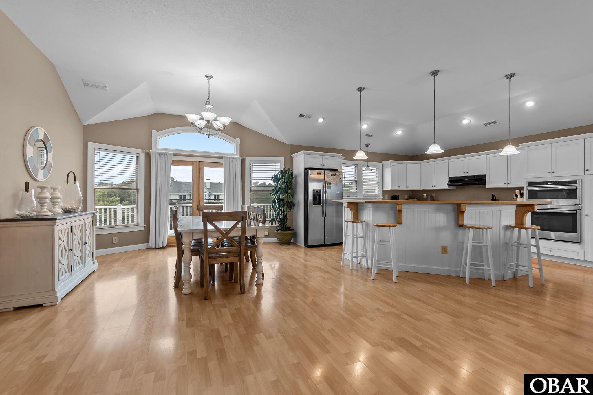 Corolla, North Carolina, 27927, United States, 6 Bedrooms Bedrooms, ,6 BathroomsBathrooms,Residential,Active,1944104