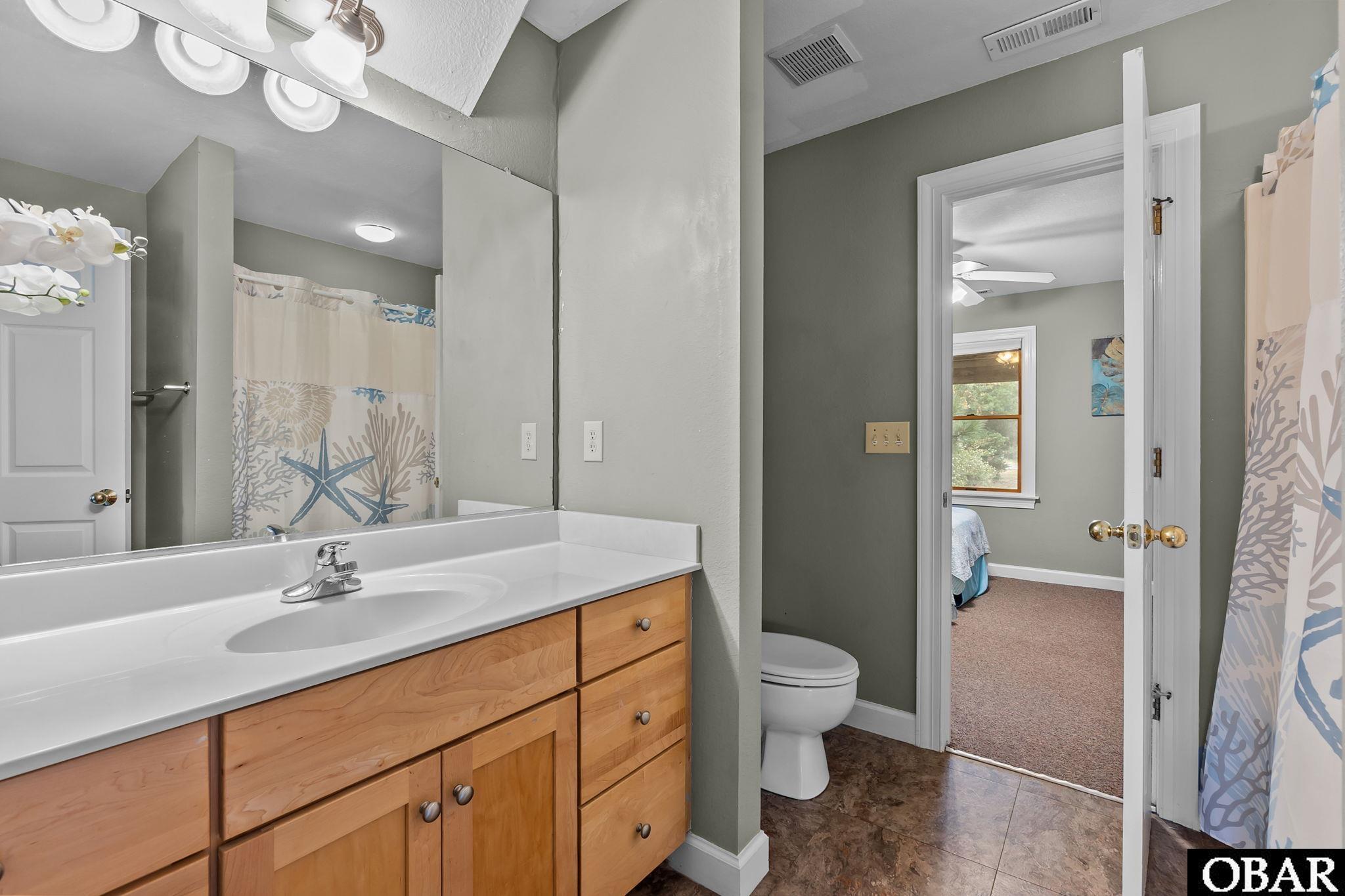 Corolla, North Carolina, 27927, United States, 6 Bedrooms Bedrooms, ,6 BathroomsBathrooms,Residential,Active,1944104