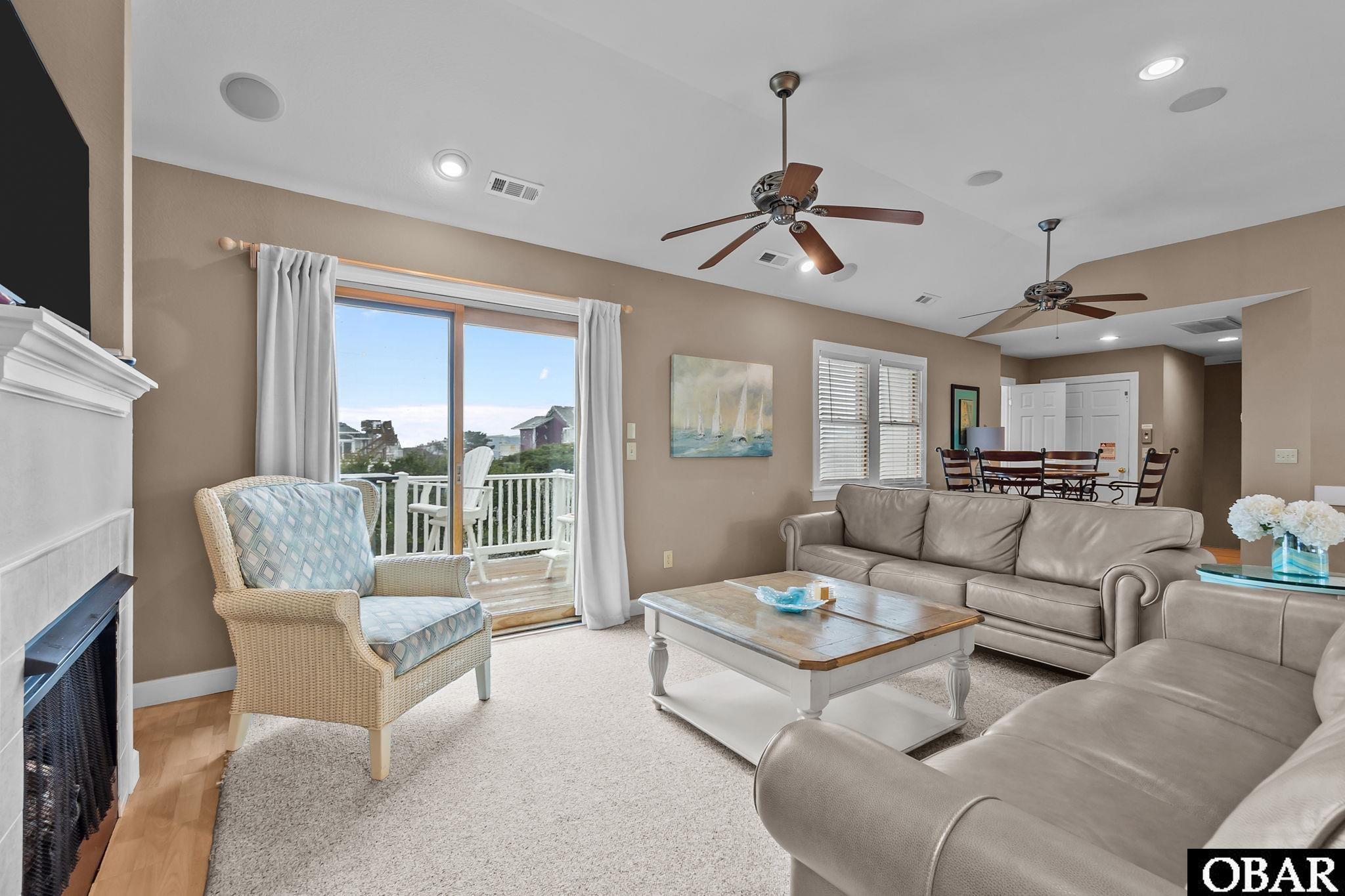 Corolla, North Carolina, 27927, United States, 6 Bedrooms Bedrooms, ,6 BathroomsBathrooms,Residential,Active,1944104