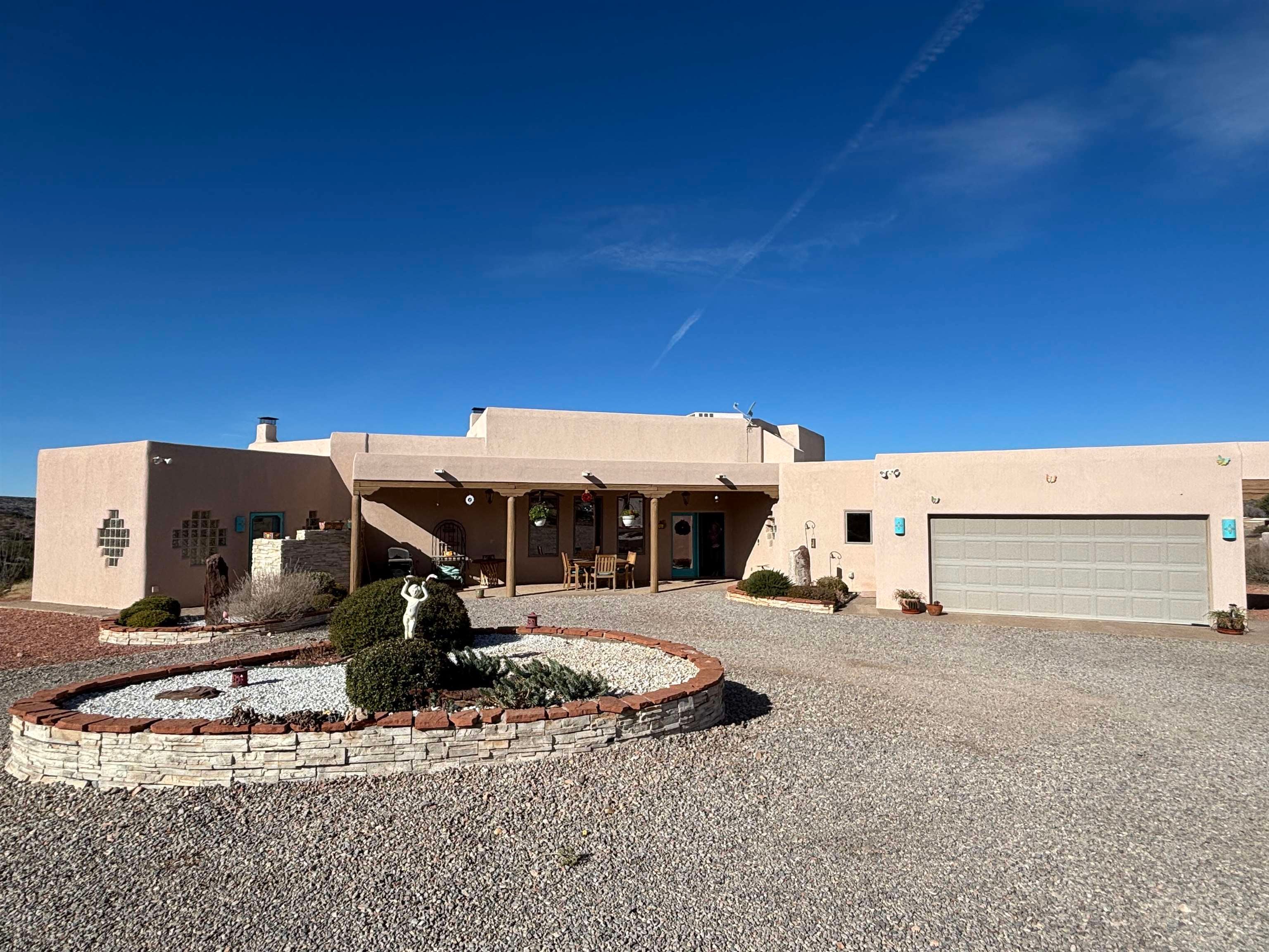 La Luz, New Mexico, 88337, United States, 3 Bedrooms Bedrooms, ,3 BathroomsBathrooms,Residential,Active,1764134
