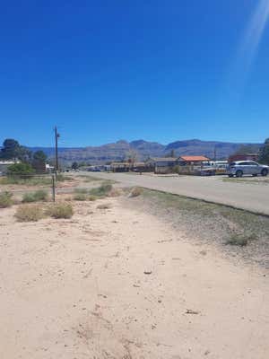 1104 PARADISE AVE, ALAMOGORDO, NM 88310, photo 3 of 3