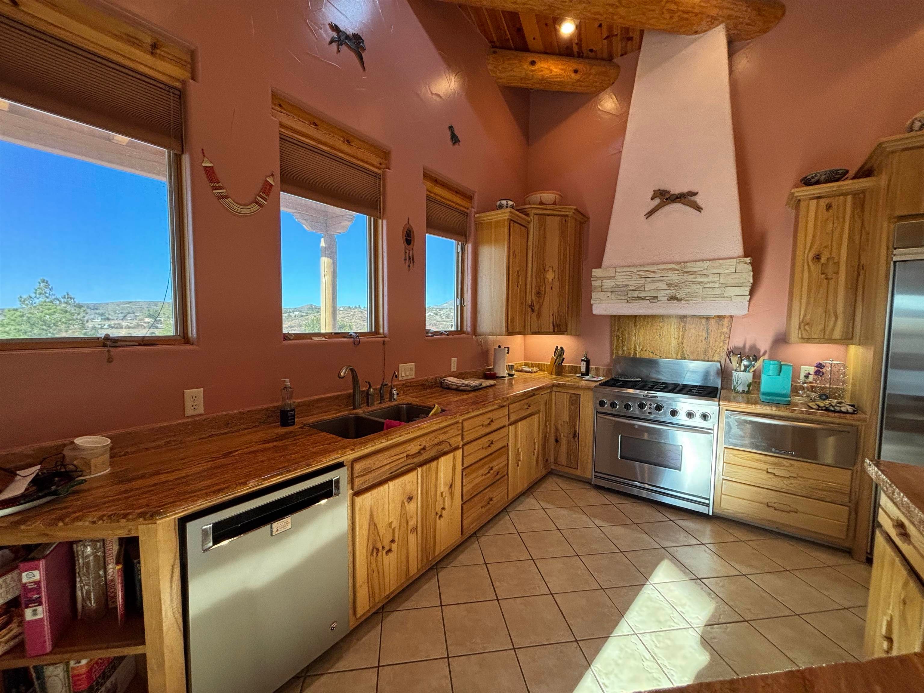 La Luz, New Mexico, 88337, United States, 3 Bedrooms Bedrooms, ,3 BathroomsBathrooms,Residential,Active,1764134