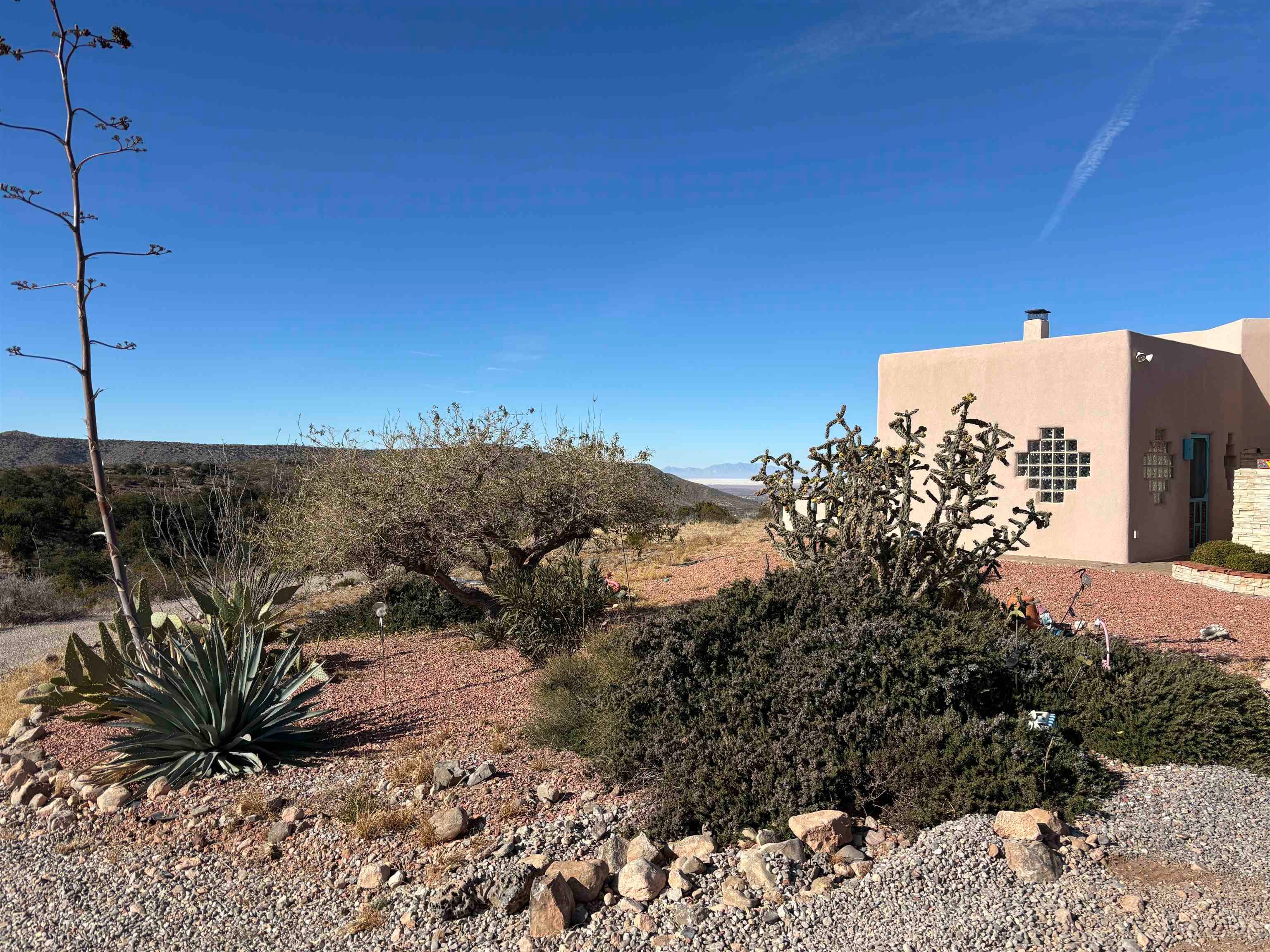 La Luz, New Mexico, 88337, United States, 3 Bedrooms Bedrooms, ,3 BathroomsBathrooms,Residential,Active,1764134