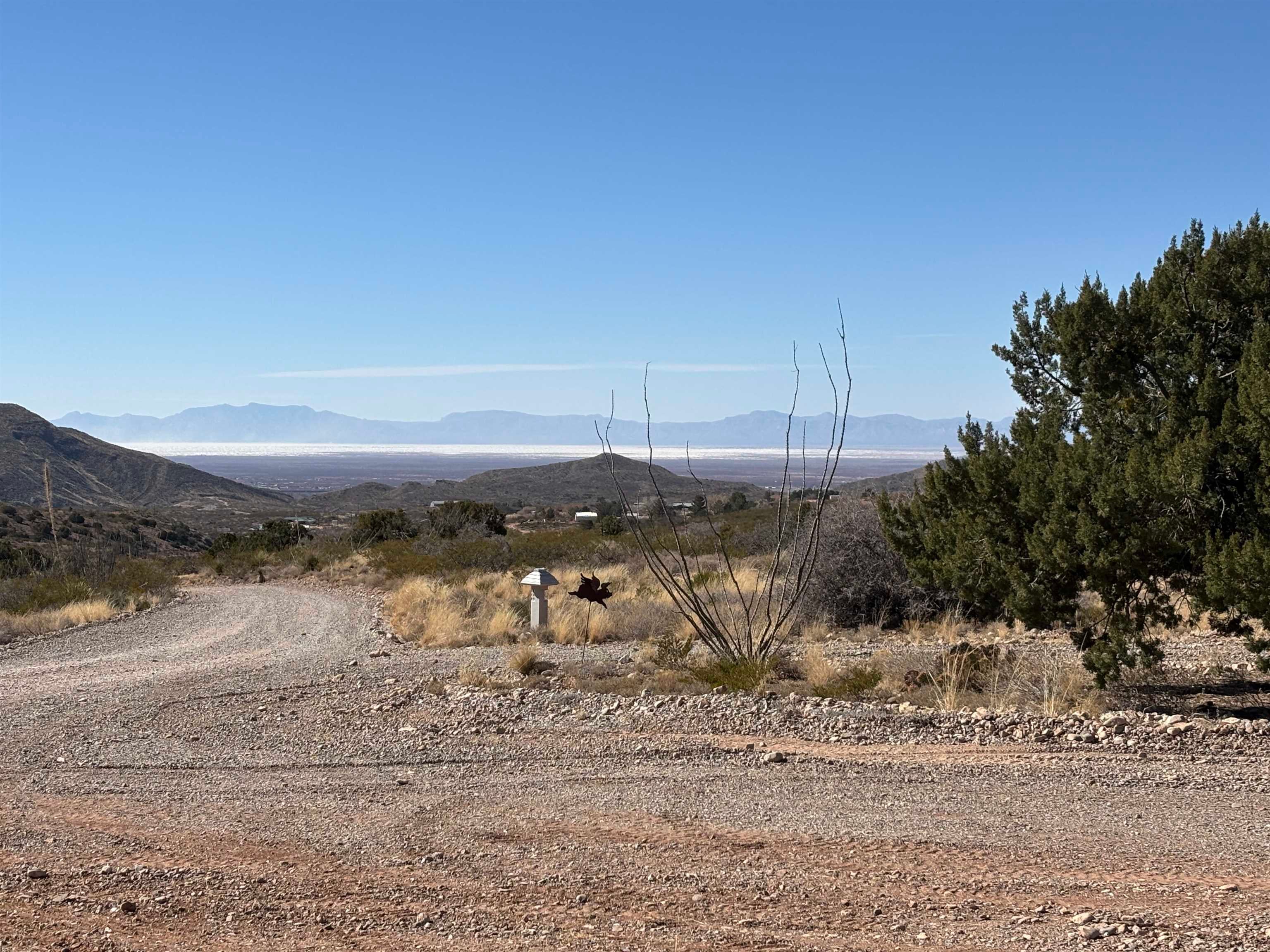 La Luz, New Mexico, 88337, United States, 3 Bedrooms Bedrooms, ,3 BathroomsBathrooms,Residential,Active,1764134