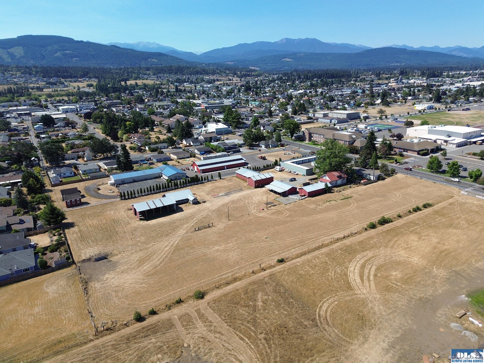 Sequim, Washington, 98382, United States, 7 Bedrooms Bedrooms, ,5 BathroomsBathrooms,Residential,Active,1910145