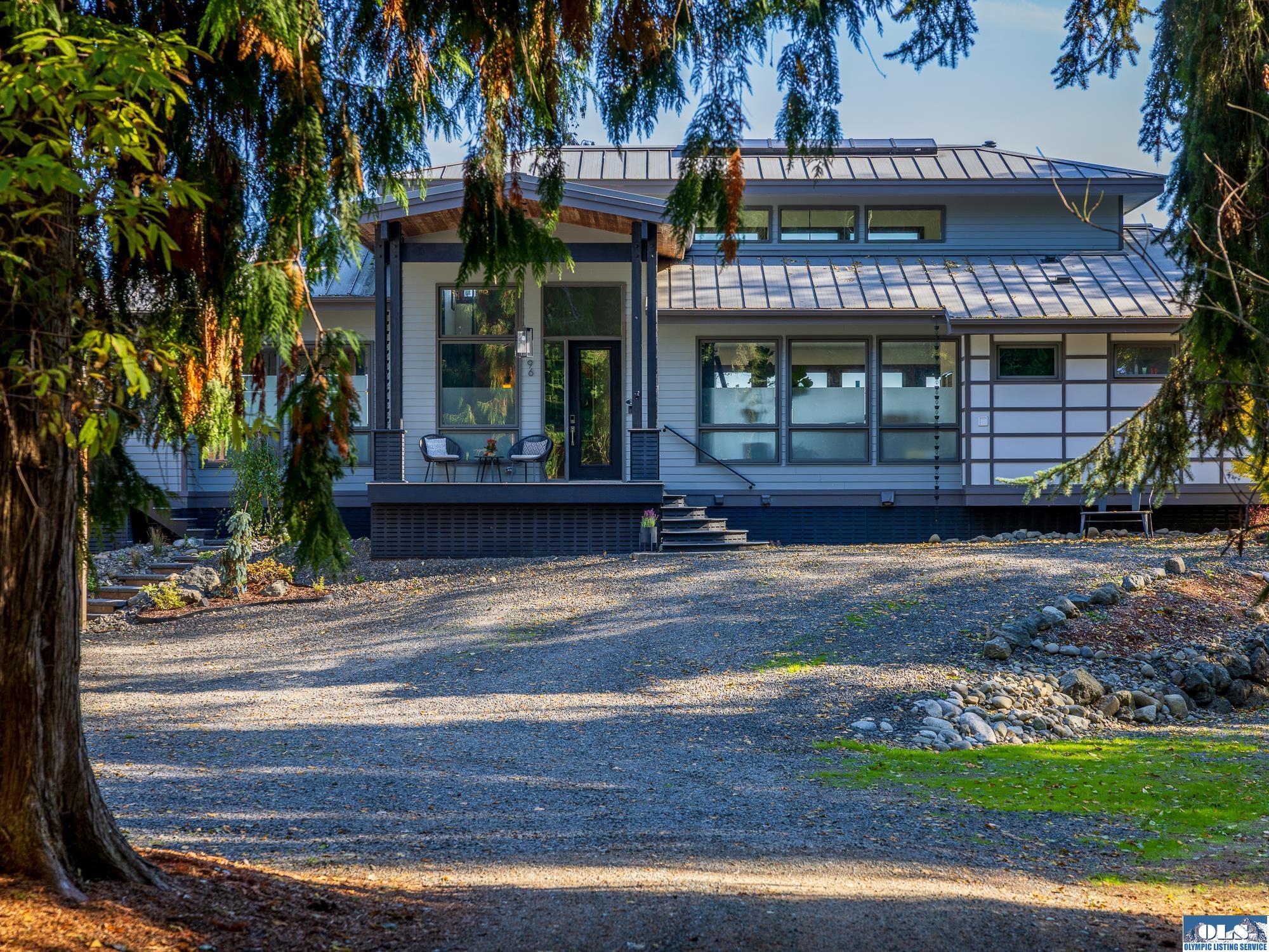 Sequim, Washington, 98382, United States, 4 Bedrooms Bedrooms, ,5 BathroomsBathrooms,Residential,Active,1808316