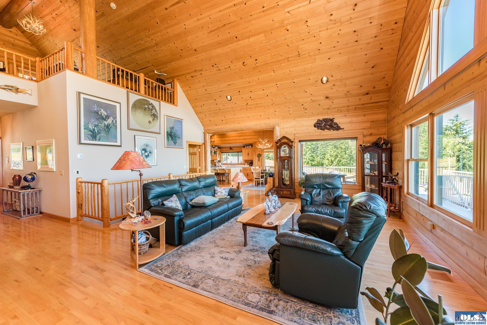 Port Angeles, Washington, 98362, United States, 3 Bedrooms Bedrooms, ,4 BathroomsBathrooms,Residential,Active,2015422