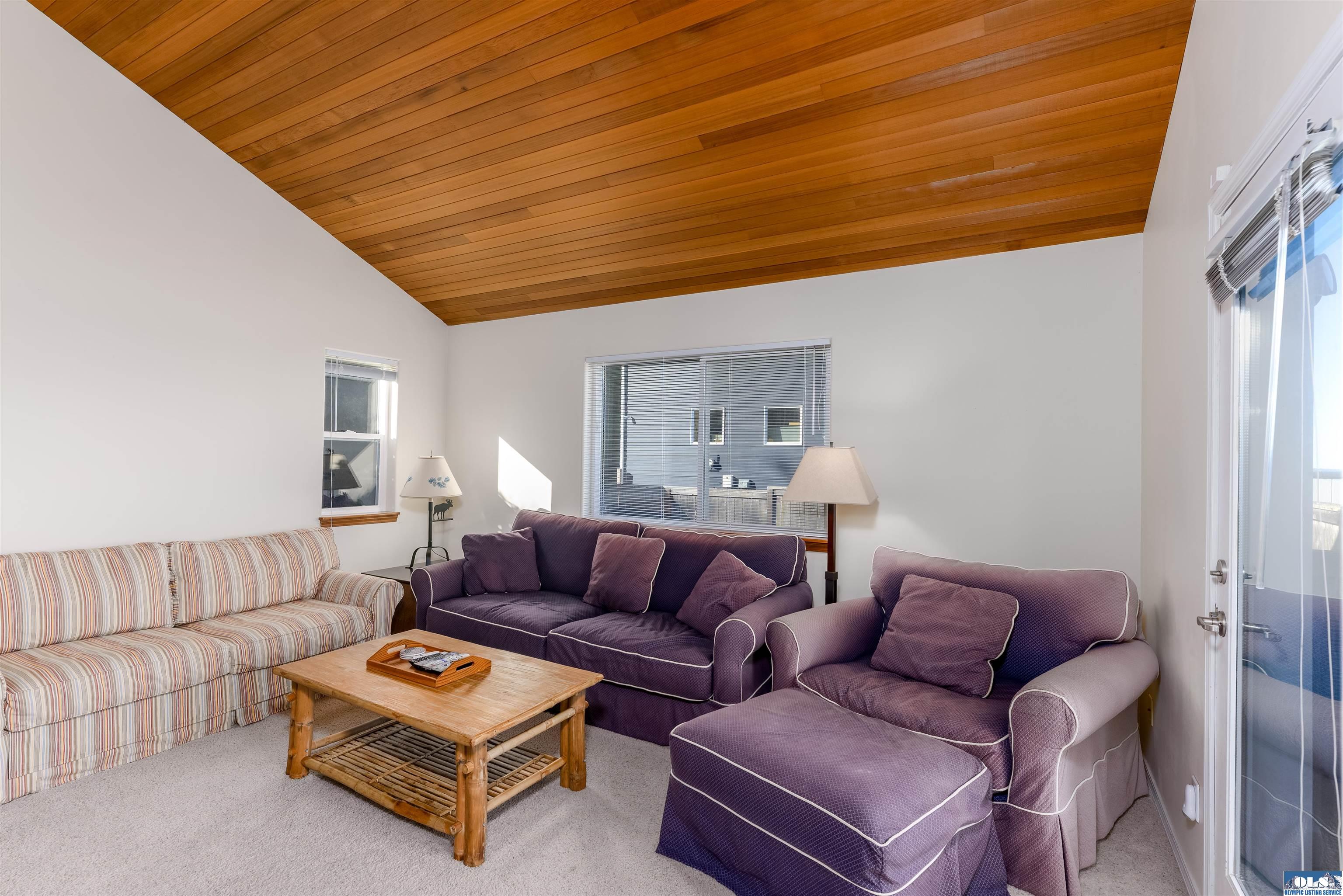 Sequim, Washington, 98382, United States, 2 Bedrooms Bedrooms, ,2 BathroomsBathrooms,Residential,Active,1967106