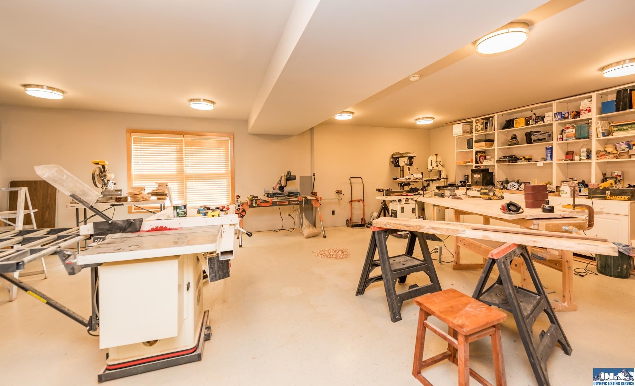 Port Angeles, Washington, 98362, United States, 3 Bedrooms Bedrooms, ,4 BathroomsBathrooms,Residential,Active,1808317