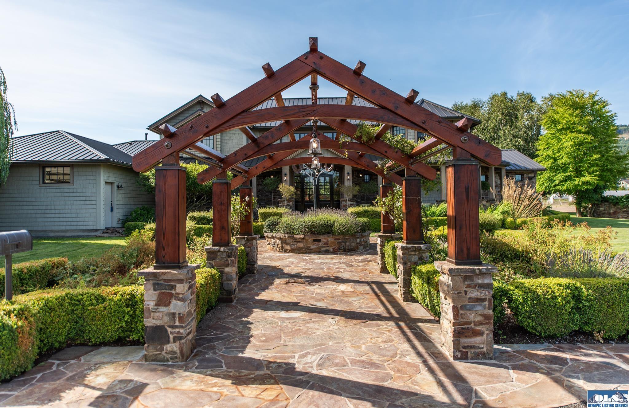 Sequim, Washington, 98382, United States, ,5 BathroomsBathrooms,Residential,Active,1790882