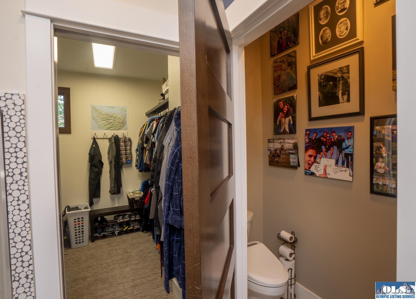 Sequim, Washington, 98382, United States, 4 Bedrooms Bedrooms, ,5 BathroomsBathrooms,Residential,Active,1808316