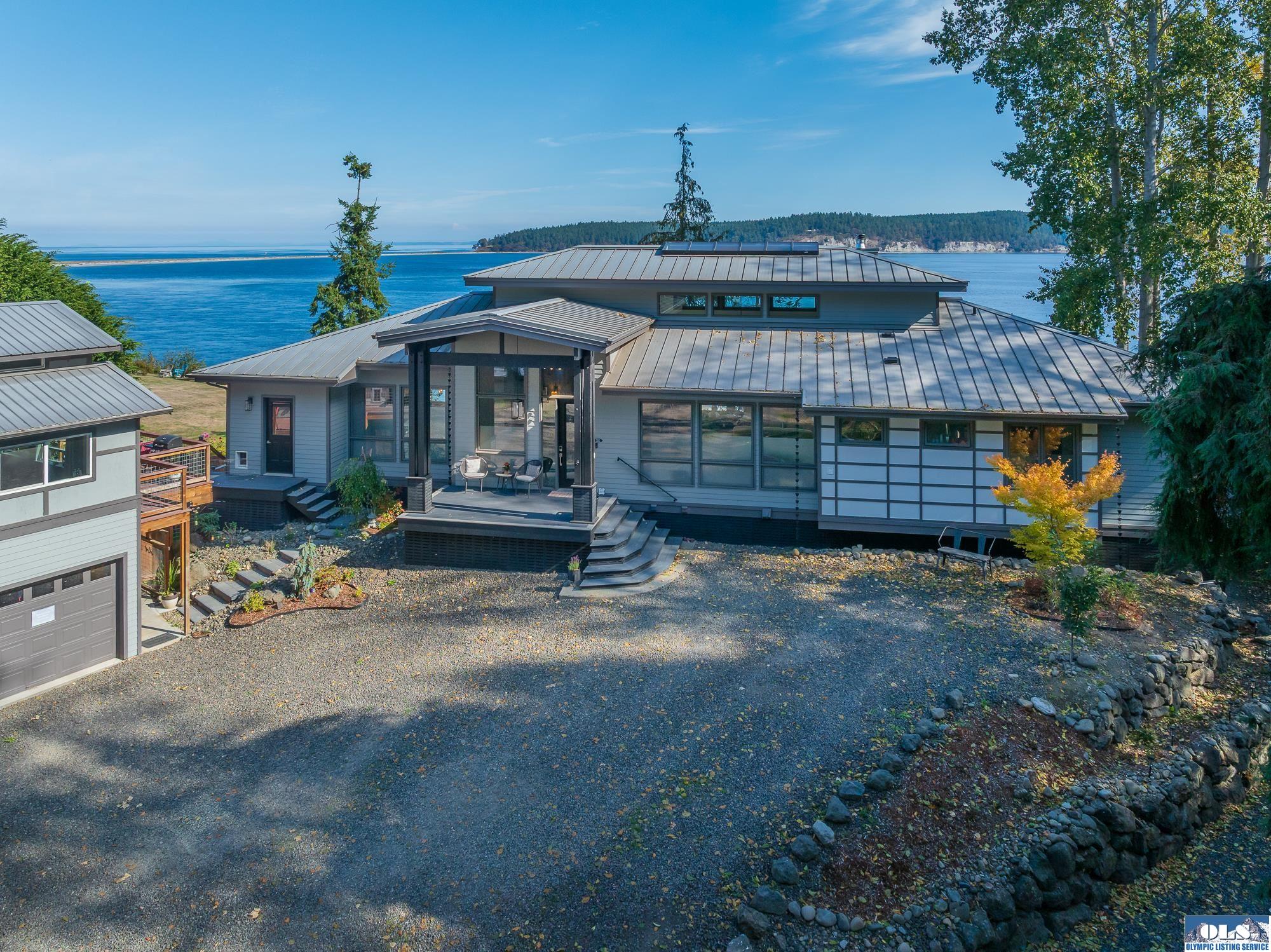 Sequim, Washington, 98382, United States, 4 Bedrooms Bedrooms, ,5 BathroomsBathrooms,Residential,Active,1808316