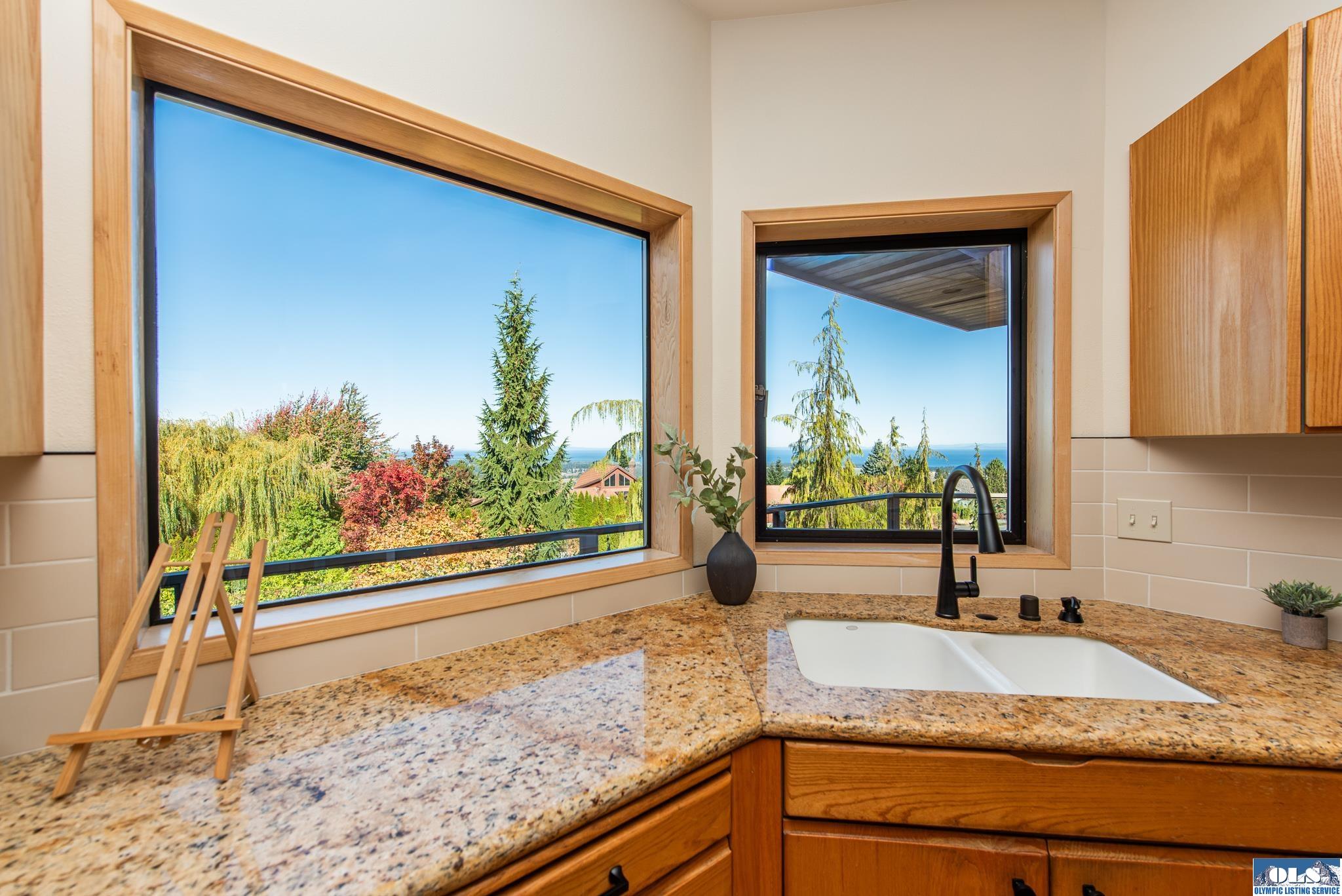 Sequim, Washington, 98382, United States, 3 Bedrooms Bedrooms, ,3 BathroomsBathrooms,Residential,Active,1967309