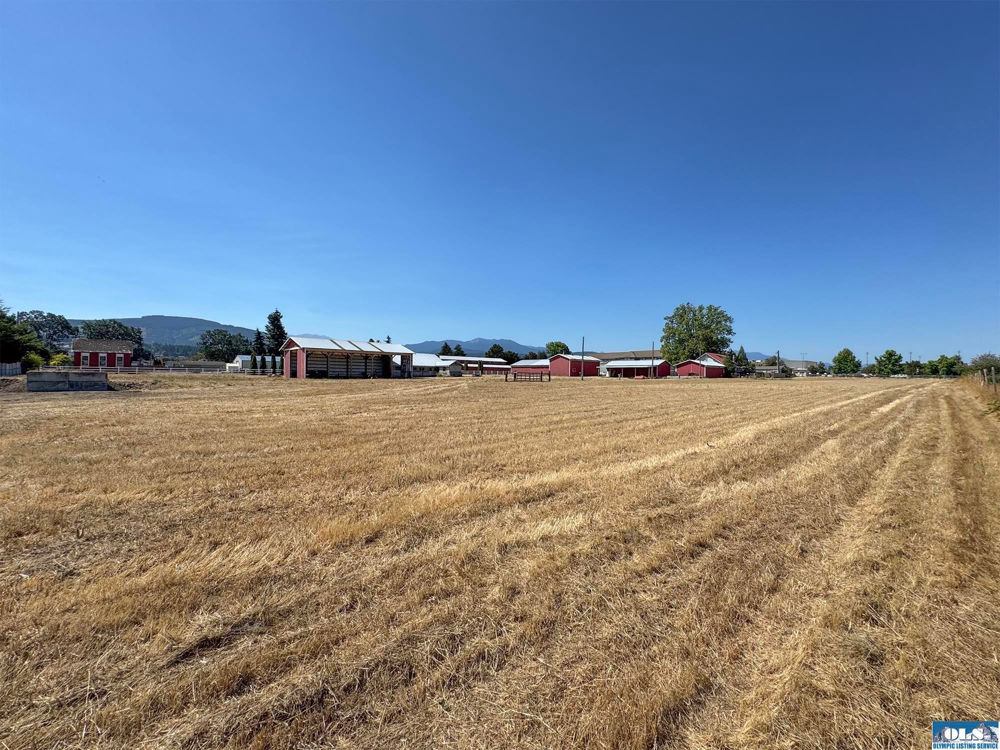 Sequim, Washington, 98382, United States, 7 Bedrooms Bedrooms, ,5 BathroomsBathrooms,Residential,Active,1910145