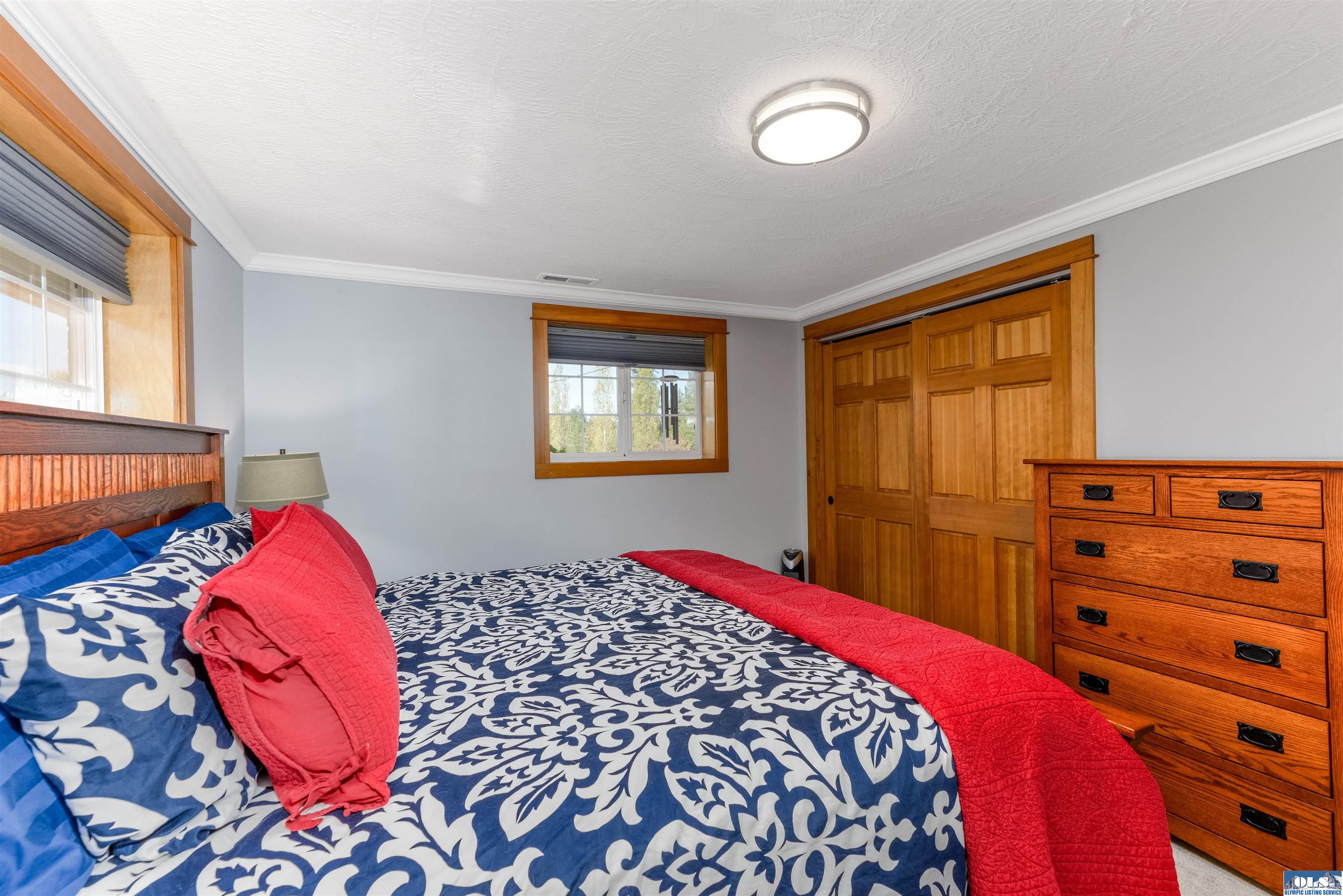 Sequim, Washington, 98382, United States, 5 Bedrooms Bedrooms, ,4 BathroomsBathrooms,Residential,Active,1945451