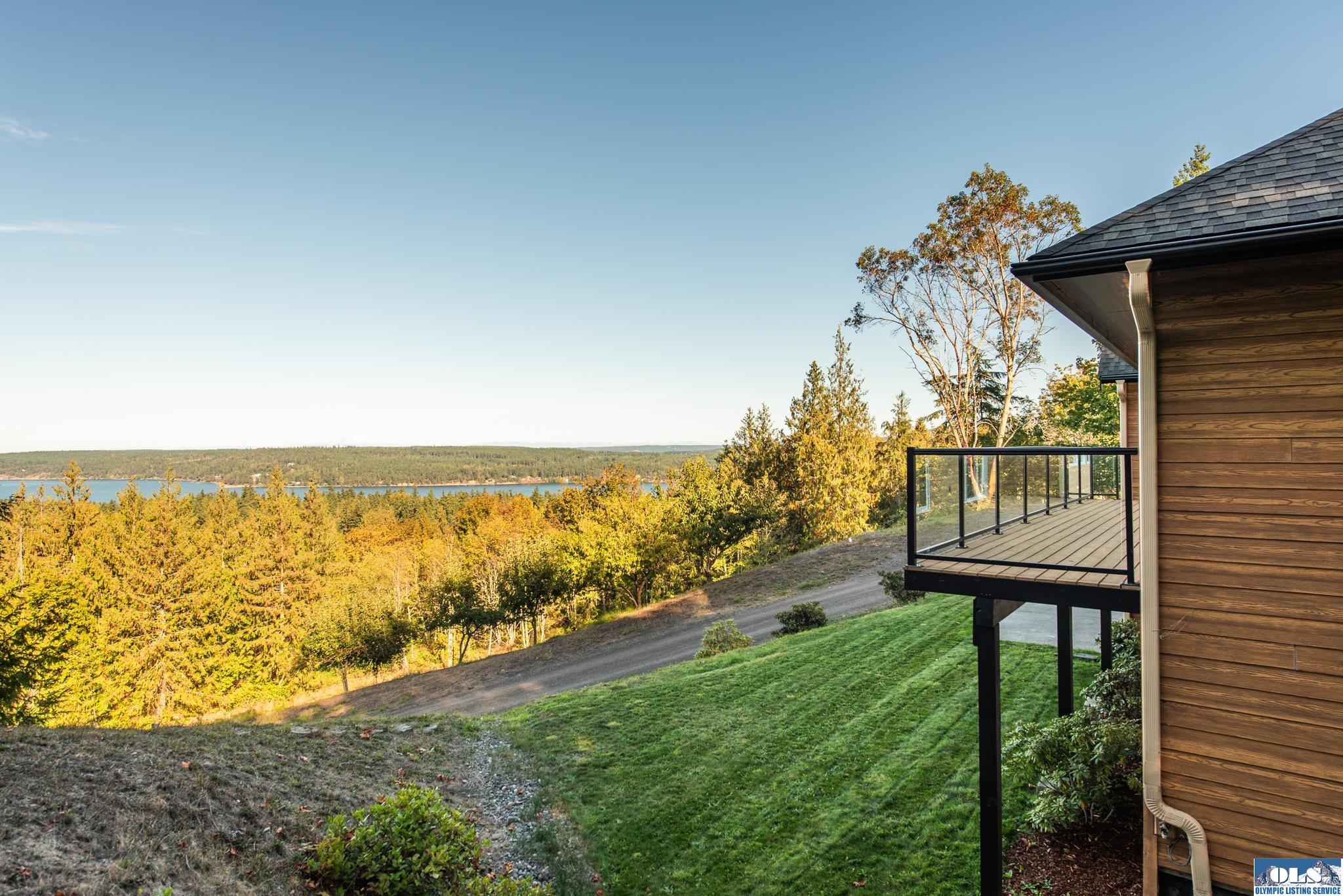 Sequim, Washington, 98382, United States, 3 Bedrooms Bedrooms, ,3 BathroomsBathrooms,Residential,Active,1960163