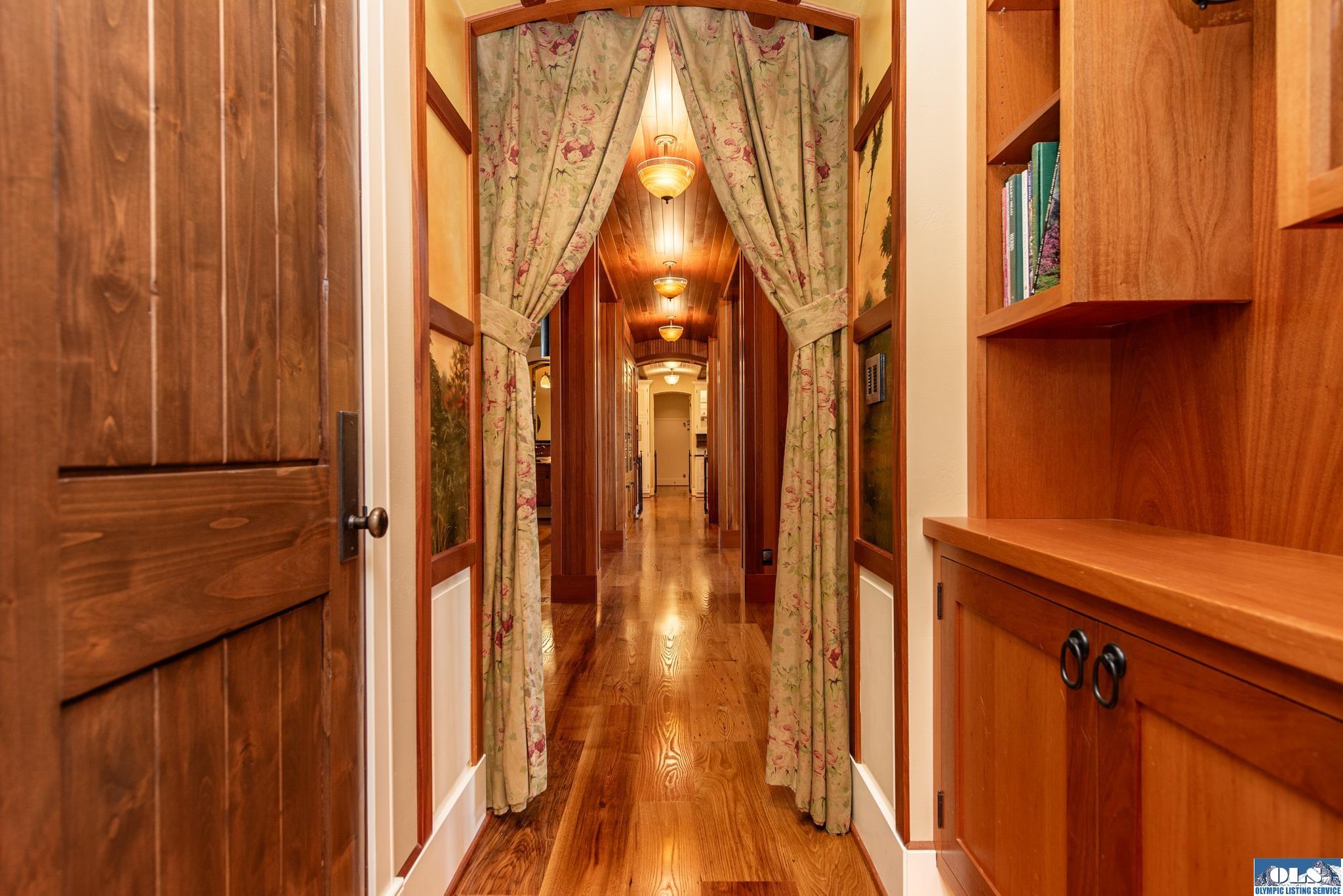 Sequim, Washington, 98382, United States, ,5 BathroomsBathrooms,Residential,Active,1790882