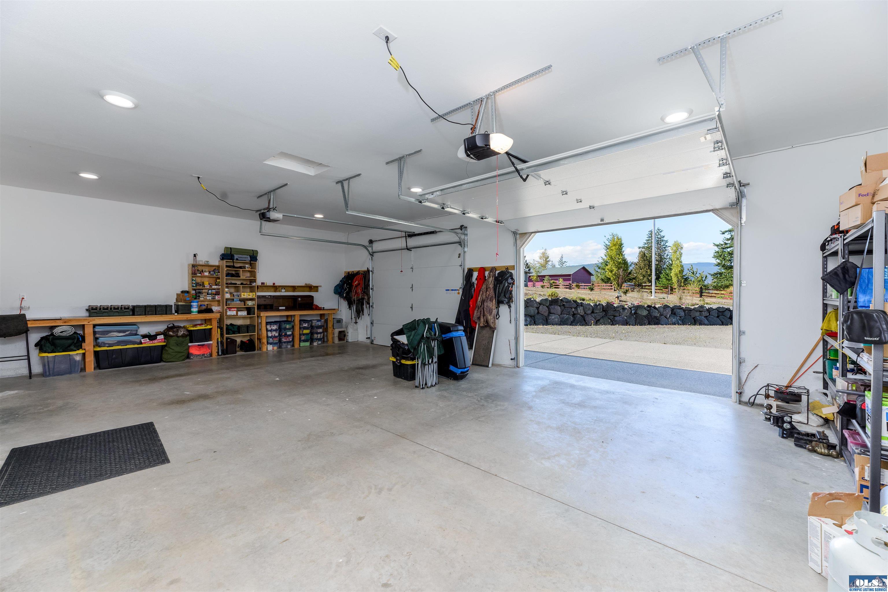 Sequim, Washington, 98382, United States, 5 Bedrooms Bedrooms, ,4 BathroomsBathrooms,Residential,Active,1945451