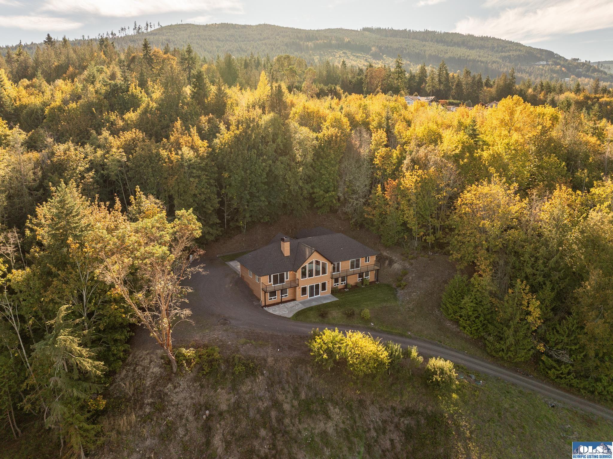 Sequim, Washington, 98382, United States, 3 Bedrooms Bedrooms, ,3 BathroomsBathrooms,Residential,Active,1960163