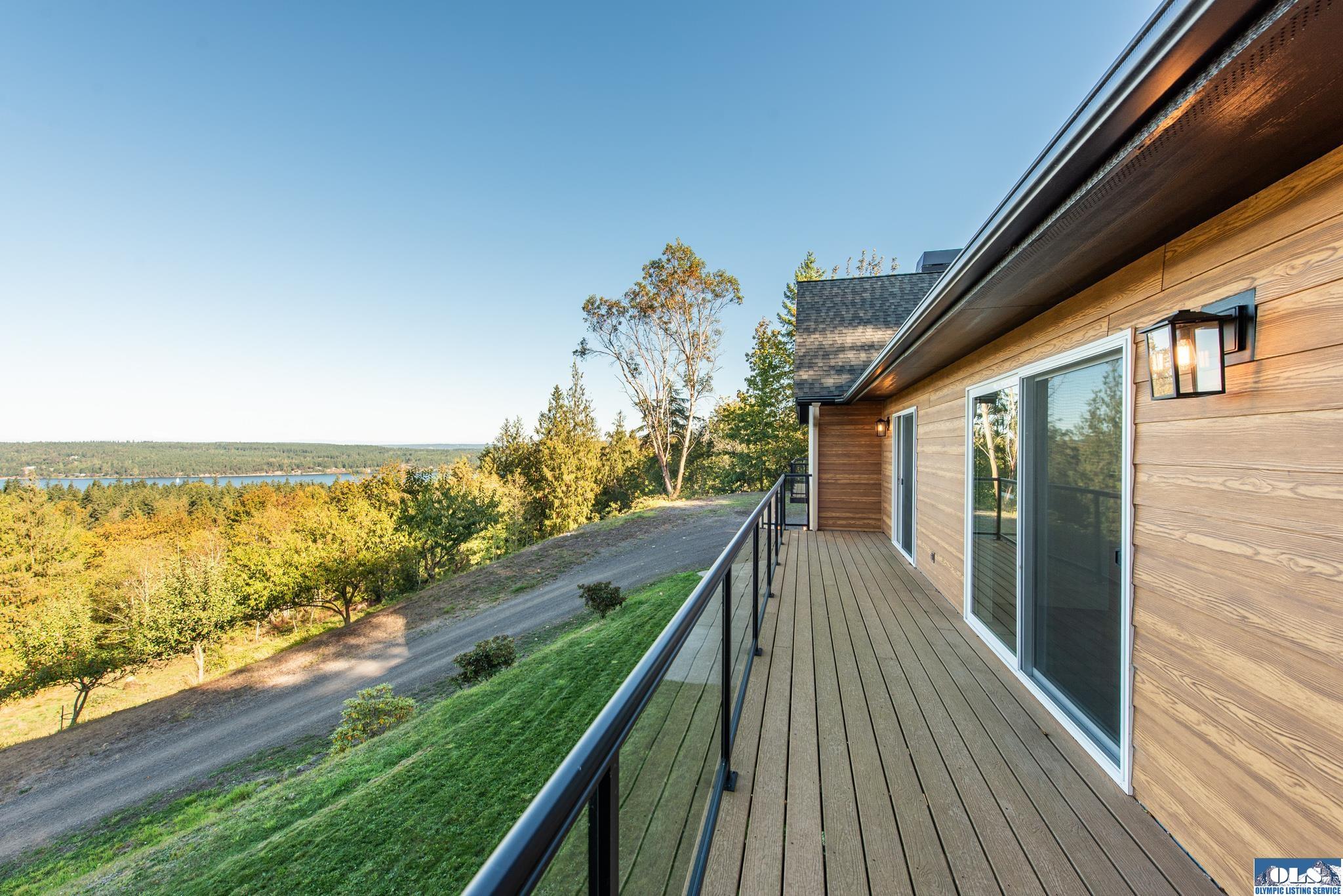 Sequim, Washington, 98382, United States, 3 Bedrooms Bedrooms, ,3 BathroomsBathrooms,Residential,Active,1960163