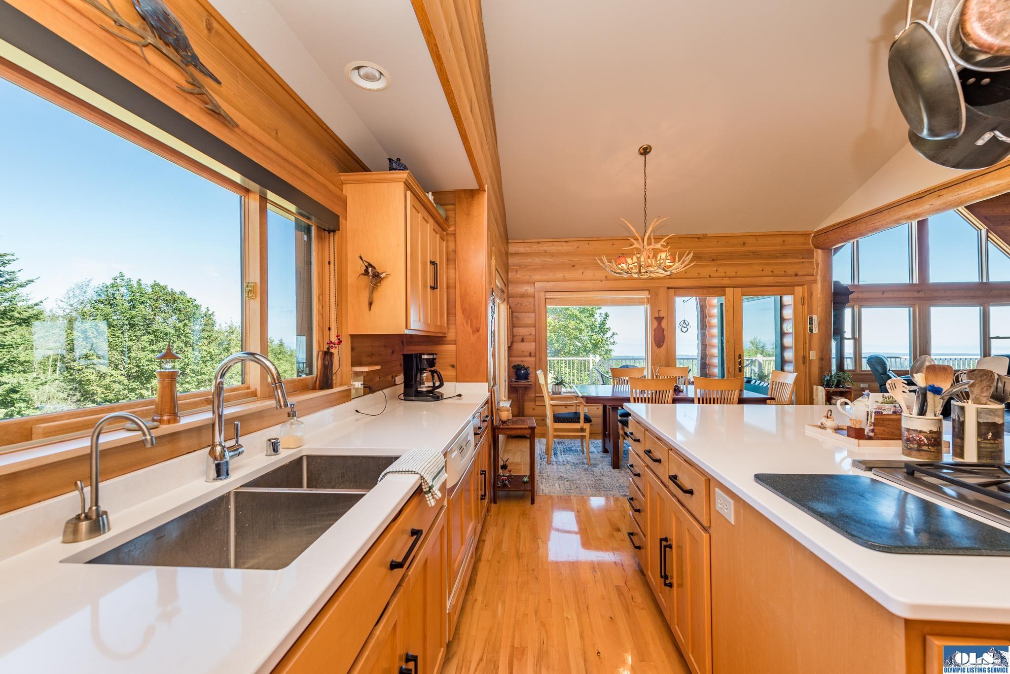 Port Angeles, Washington, 98362, United States, 3 Bedrooms Bedrooms, ,4 BathroomsBathrooms,Residential,Active,2015422